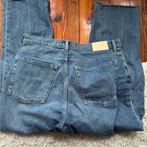 Everlane high-way organic cotton
Size 32 regular